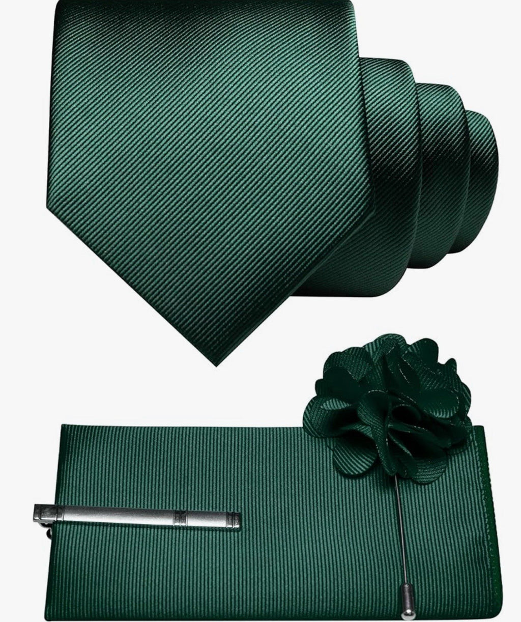 Men’s Green Solid Pointed Necktie Set with Matching Tie Bar Accessory