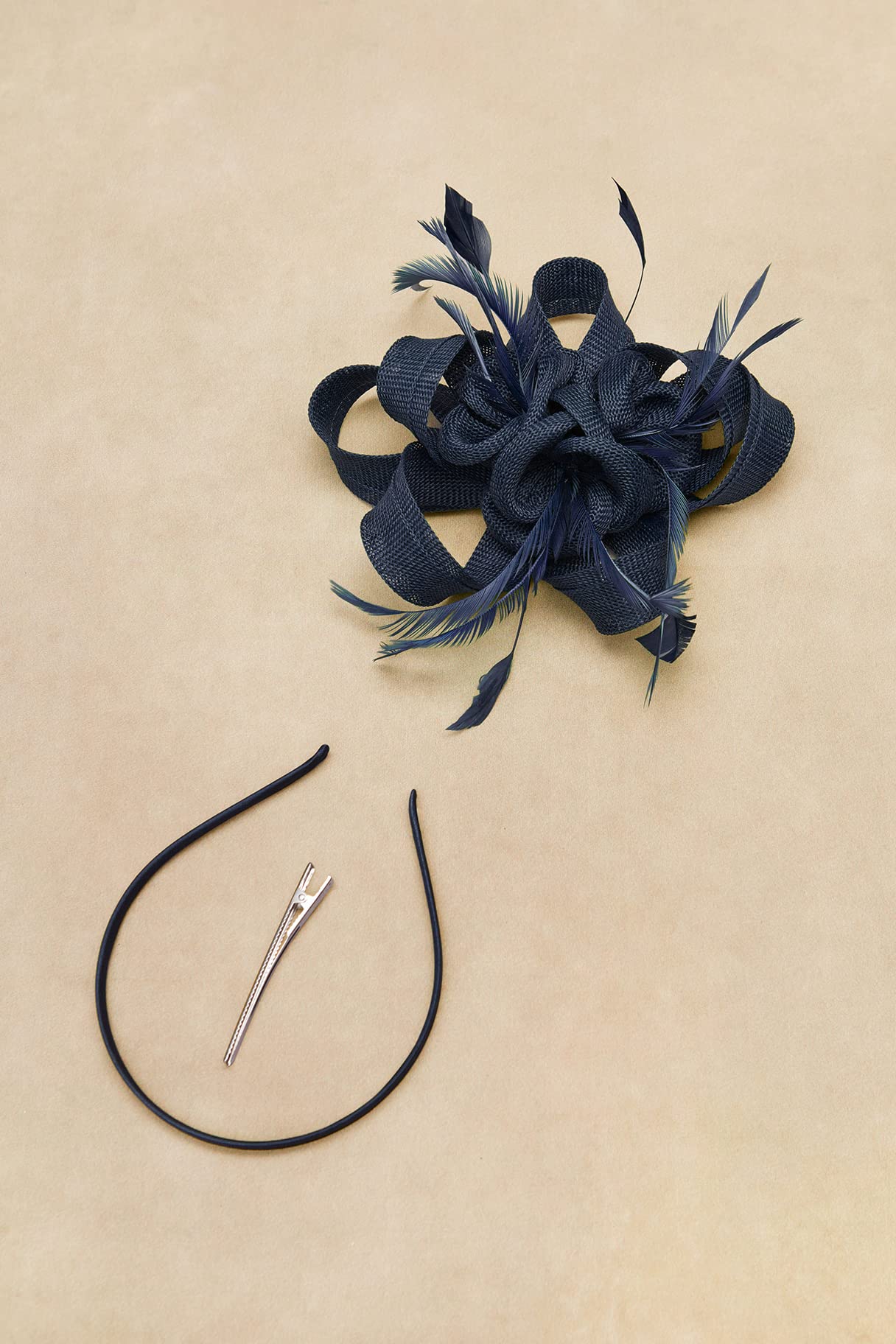 BABEYOND Fascinators Hats for Women Tea Party Ribbon Feather Derby Headband | Breathable Material, Ribbon Knot Design, Interwoven Feather Detail, Hair Clip, Wedding, Horse Racing, Gatsby Party