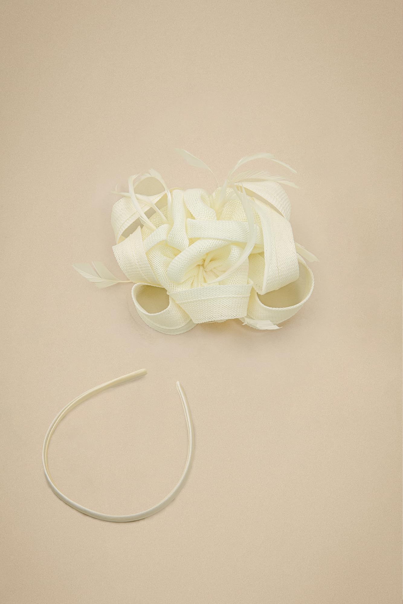 BABEYOND Fascinators Hats for Women Tea Party Ribbon Feather Derby Headband | Breathable Material, Ribbon Knot Design, Interwoven Feather Detail, Hair Clip, Wedding, Horse Racing, Gatsby Party